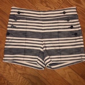 Ann Taylor Loft “The Riviera Short” Size 2